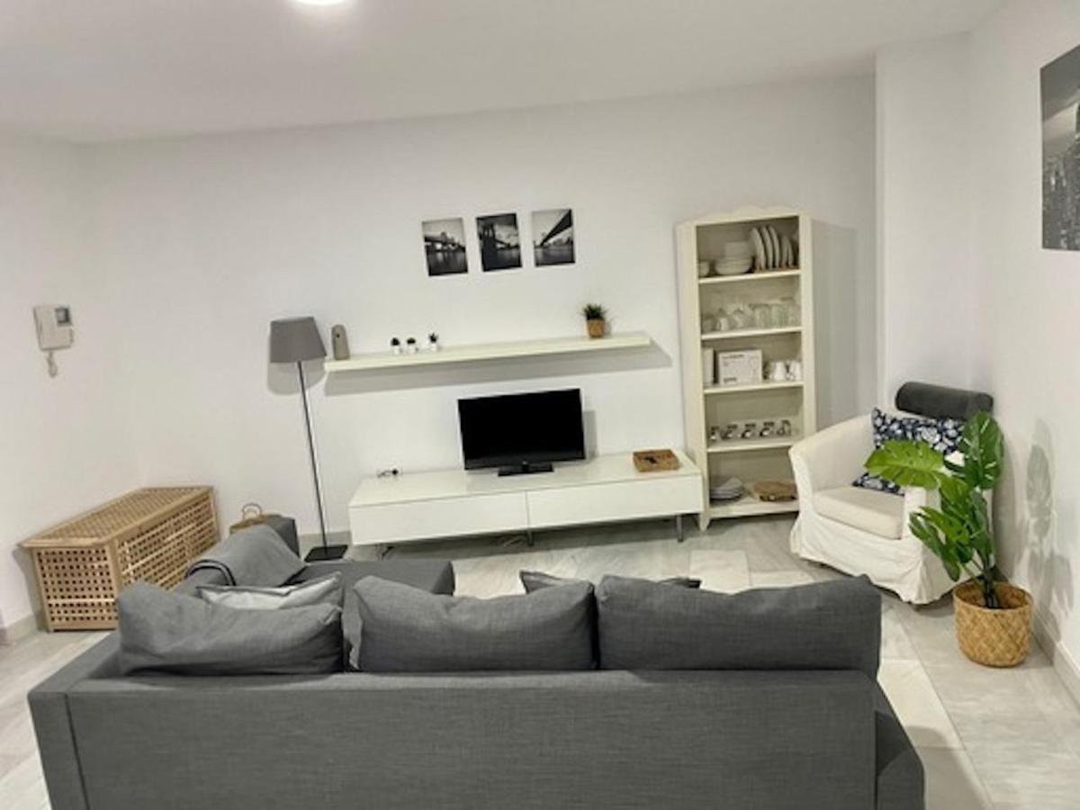 Holidays2Malaga Jinetes Junto Casco Historico & Parking Apartment Bagian luar foto