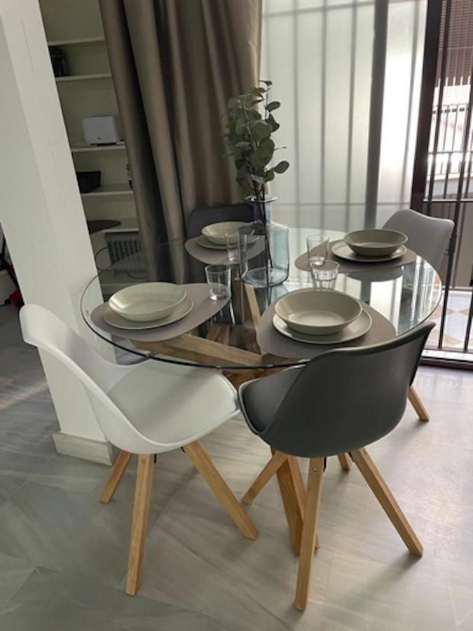 Holidays2Malaga Jinetes Junto Casco Historico & Parking Apartment Bagian luar foto