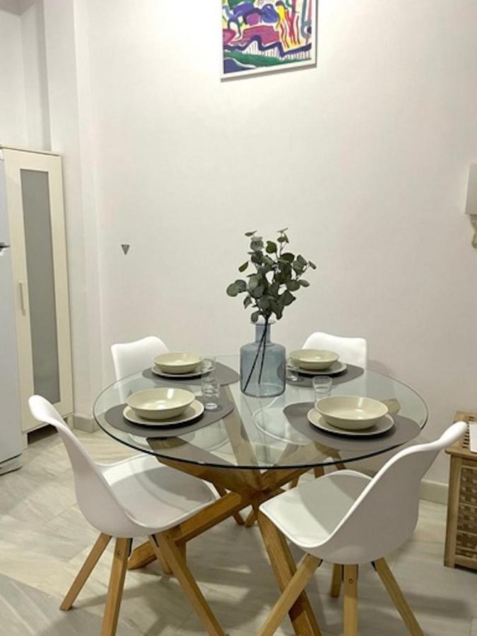 Holidays2Malaga Jinetes Junto Casco Historico & Parking Apartment Bagian luar foto
