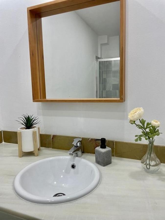 Holidays2Malaga Jinetes Junto Casco Historico & Parking Apartment Bagian luar foto